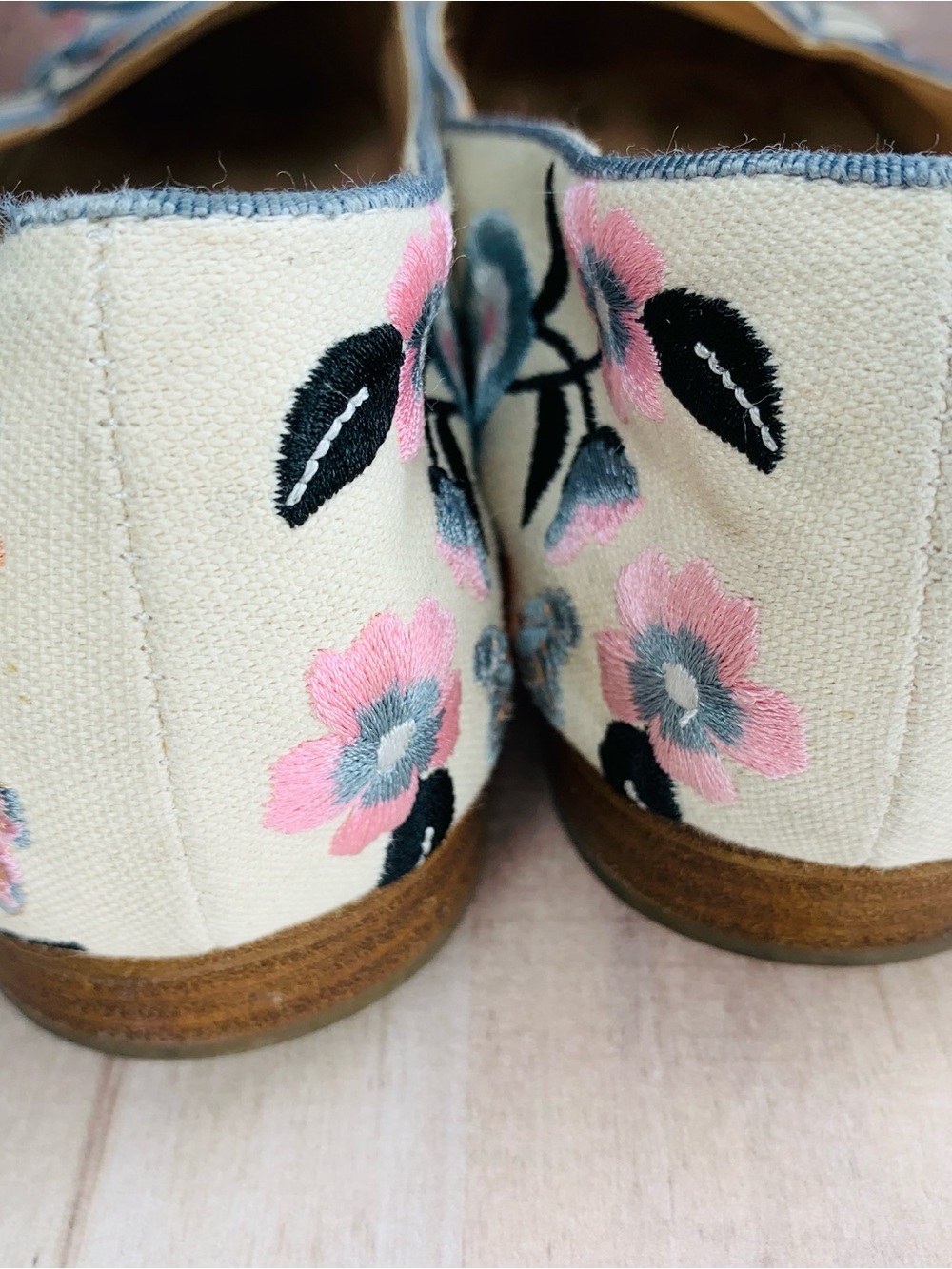 kate spade devi loafers White Floral Embroidered Loafers flats shoes sz 10B - Picture 6 of 13